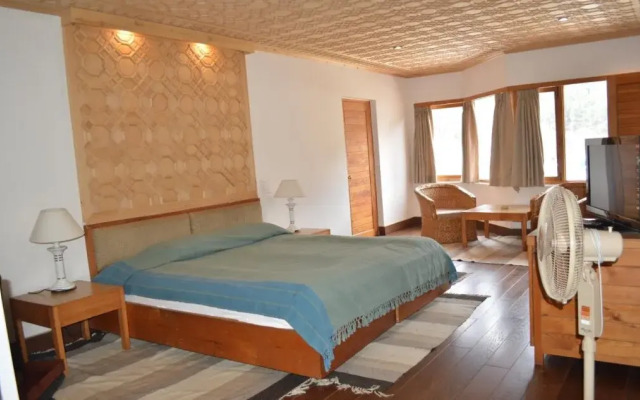 Hotel Bright Palace
