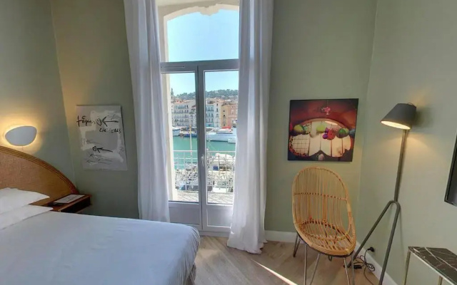 Hôtel Lorque Bleue