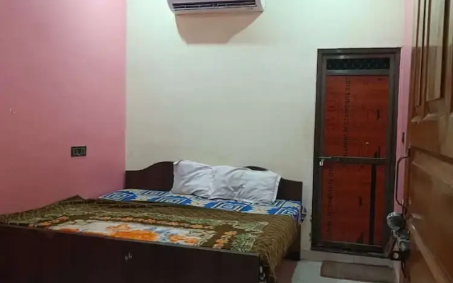 Chandrika Palace - Best Hotel Near Ram Mandir