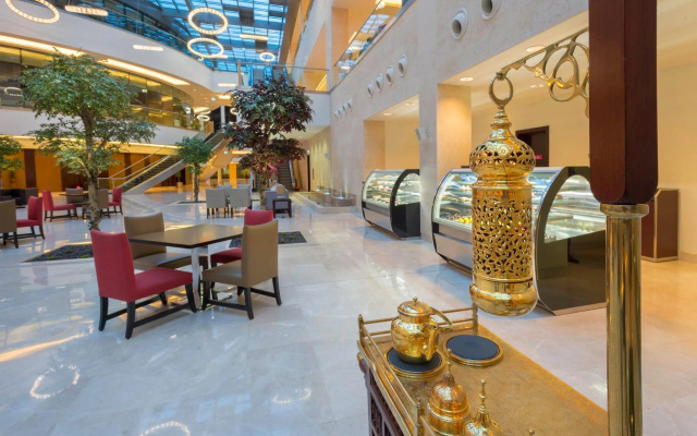 Crowne Plaza Riyadh RDC Hotel & Convention by IHG