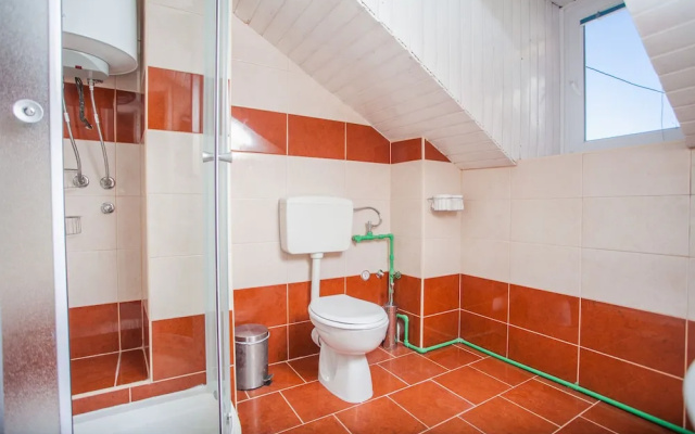 Top floor apartment