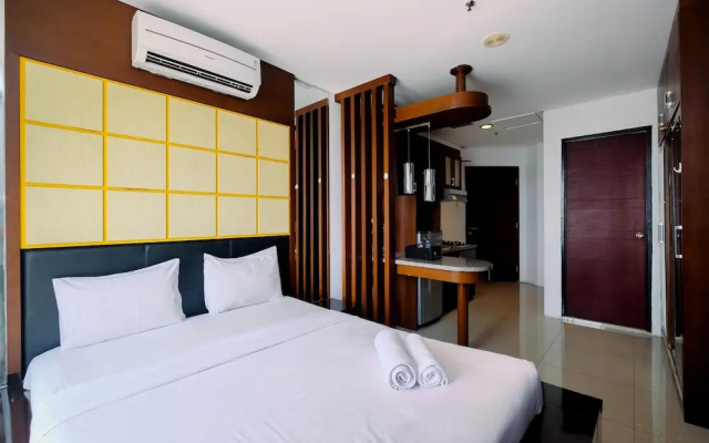 Simple And Comfort Studio Apartment At Mangga Dua Residence