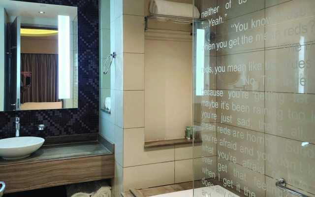 Quill Residence One Bedroom Apartment Burj Khalifa View