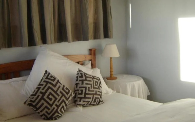 Cedar Lodge Guest House