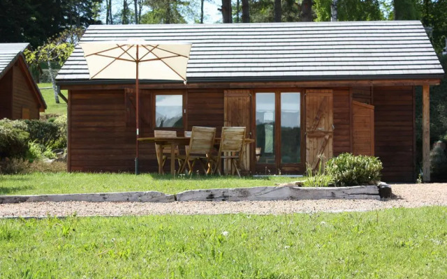 Volcans Vacances Les Chalets Du Lac