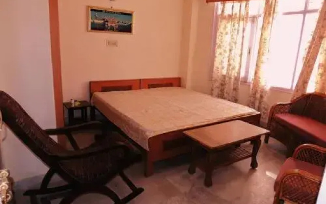 Tripvillas @ Mahinder's Bed and Breakfasts
