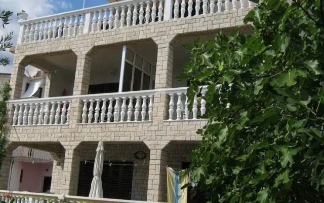 Apartments Nestor
