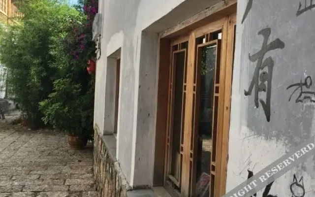 Lijiang Yue Gu Lou Inn
