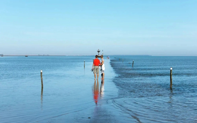 Charming Stay by the Sea