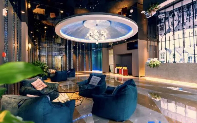 Xi'an Deluxe Hotel Jiangyang District Government Luzhou Police College Branch