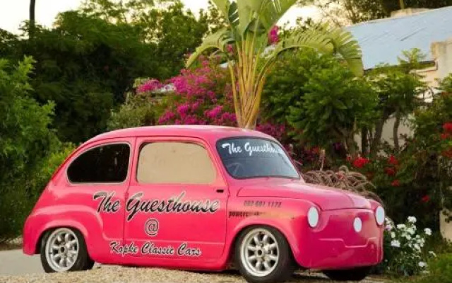 The guesthouse Kopke Classic Cars