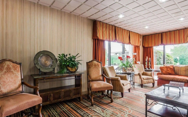Quality Inn Paris