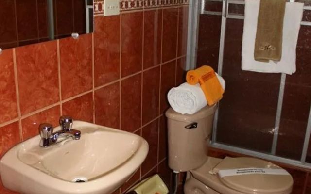 Antonios Suites