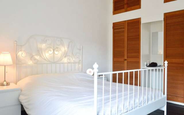 Отель Modern Flat Near City Centre Эдинбург комната для гостей