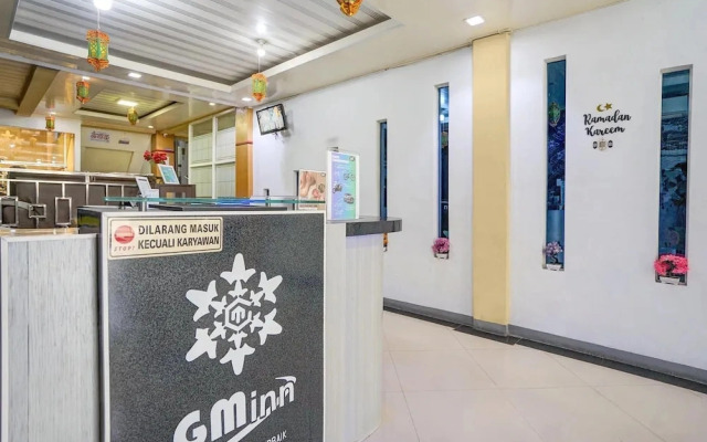 Stylish DBL Suite Escape W/ Free Wifi and Parking