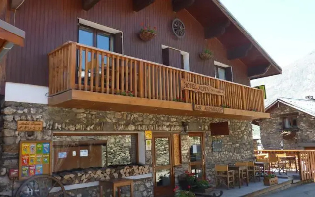 Hotel Alpin