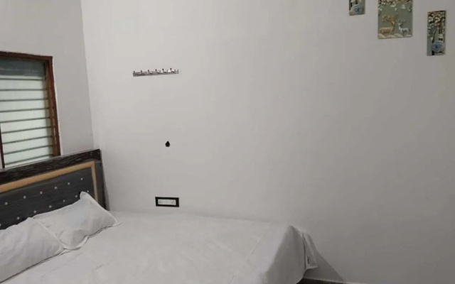 Oyo 703717 Hotel Grand Ms