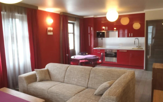 Suite & City Apartments
