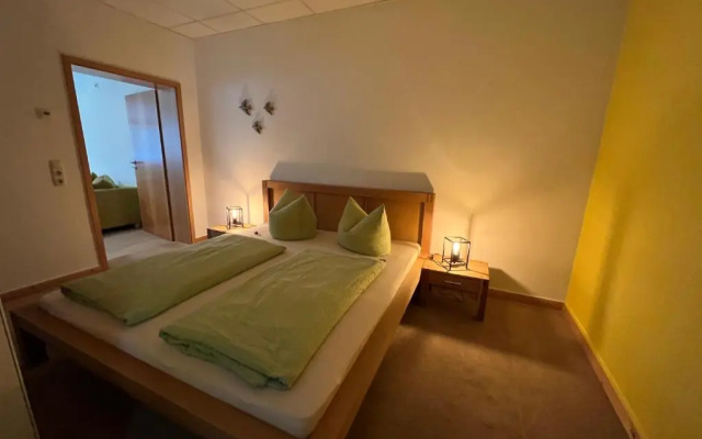 Ferienwohnung Elsterveilchen 100 m bis zur Soletherme und Theater