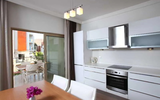 Sundance Residences & Suites