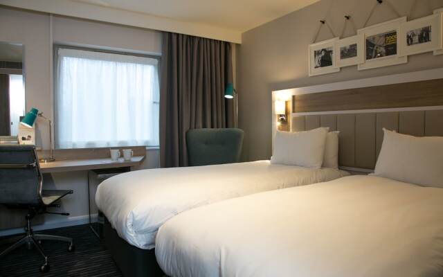 Holiday Inn London - Shepperton 0