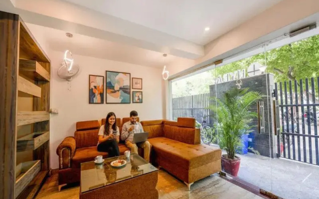 FabHotel Nyra Residency