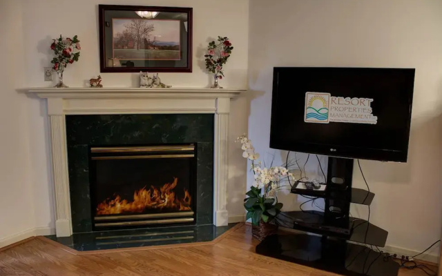 Whispering Pines 452