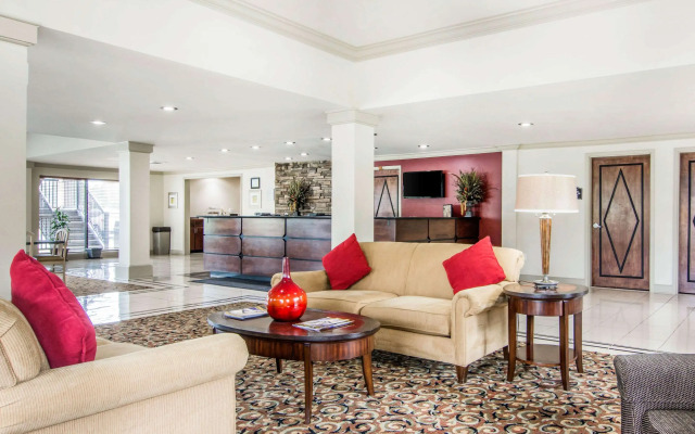 Rodeway Inn La Grange East
