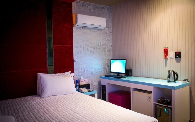 Hound Hotel Busan Station