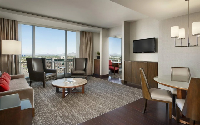 The Westin Phoenix Downtown