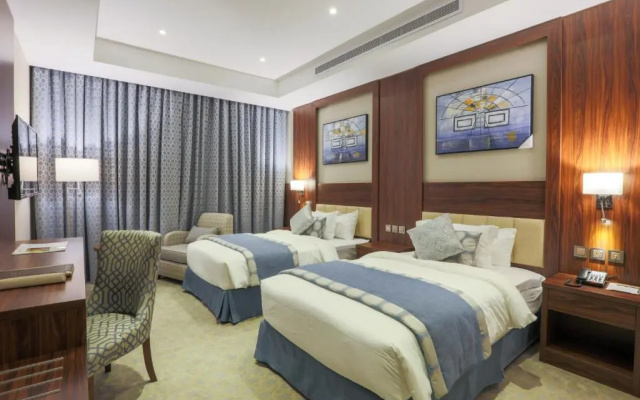Seasons Park Hotel