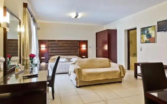 Socrates Hotel Apartments