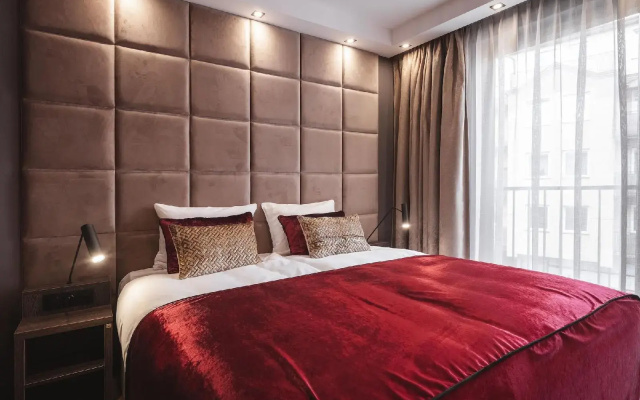 Art Suites Hotel