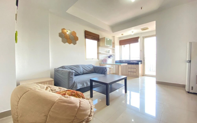 Bright & Stylish 2BR Hook Apartment At Sudirman Suites Bandung
