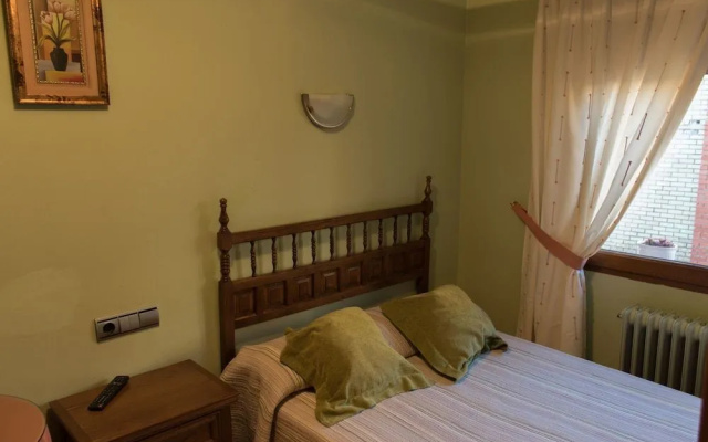 Hostal Restaurante Riofrio