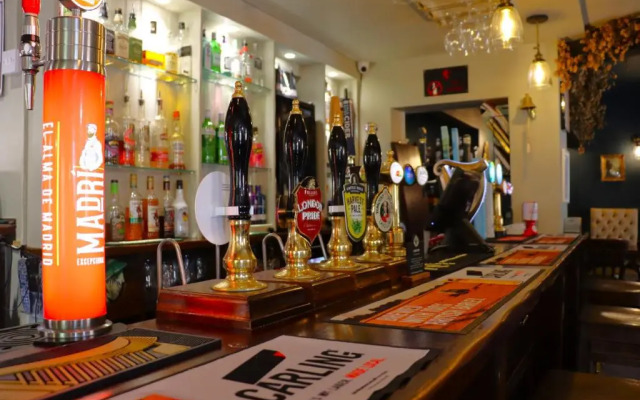 The Little Lion Inn, Red Lion