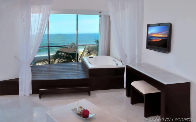 Park Royal Mazatlan managed by Accor