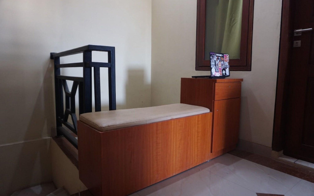 Hotel O Kos Citra Syariah Near Bukit Marezo