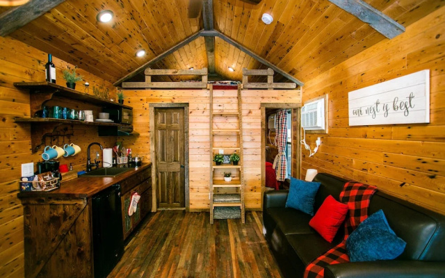 Long Cove Cabins