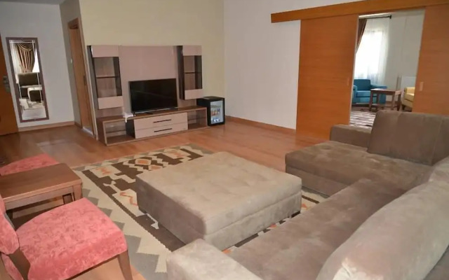 Hasan Celebi Otel