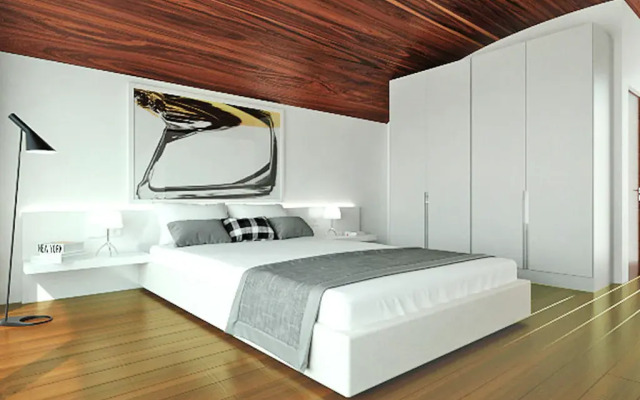 Semi-detached House With Private Pool