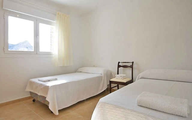 Villa - 7 Bedrooms with Pool and WiFi - 105006