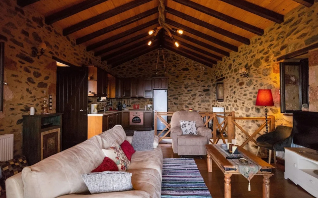 Mystras Village House