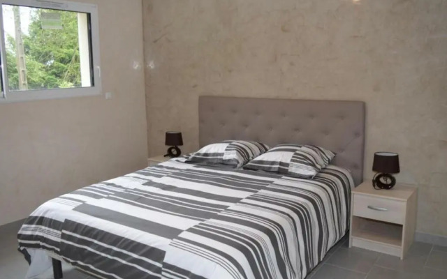 Gîte Tours, 7 pièces, 14 personnes - FR-1-381-231