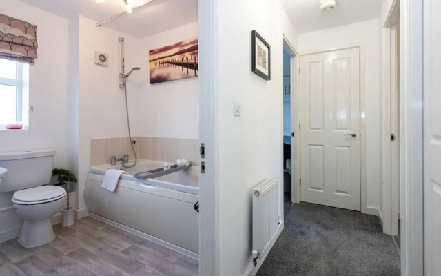 Beautifully Designed 3 Bed House - in Manchester