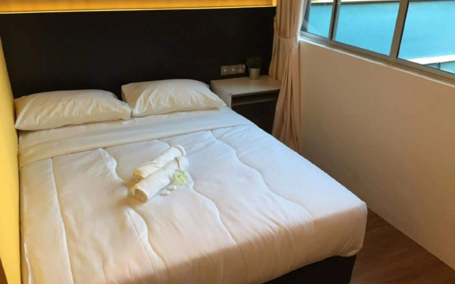 Monaco Boutique Hotel Kampung Air
