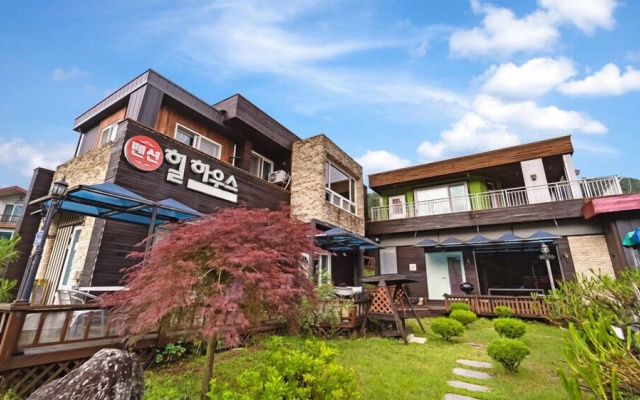 Gapyeong Hillhouse Pension