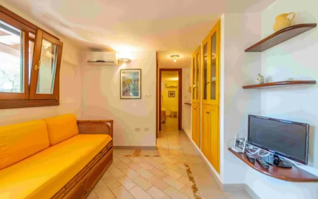 Gorgeous Retreat Just a few Meters From the sea