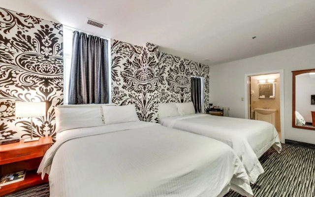 Isabella Hotel & Suites