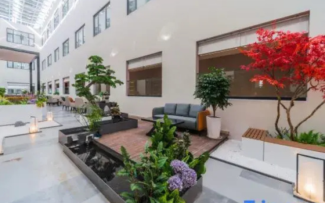 Madison Hotel Jinan Yaoqiang International Airport